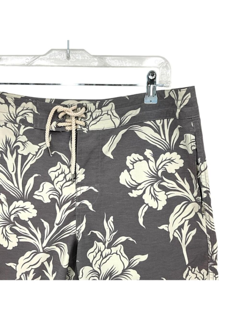 Faherty Board Shorts Mens 31 Gray Floral Swim Trunks Quick Dry Stretch Pockets - Picture 2 of 13